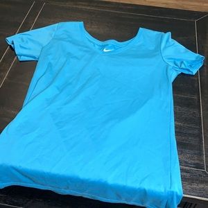 Nike tee